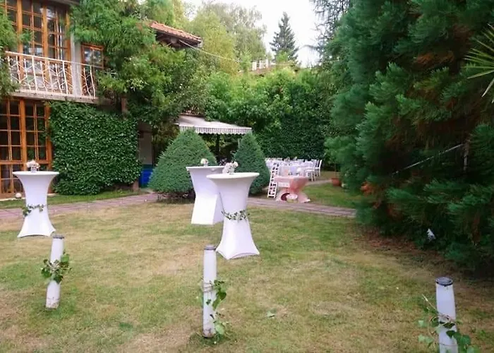 Park Amfora -free Parking Vladaya