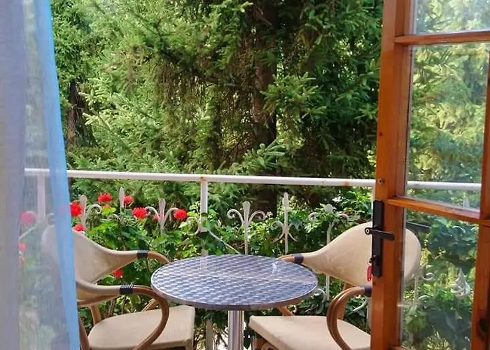 Park Amfora -free Parking מלון 3*