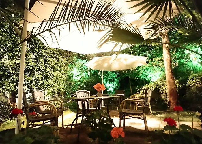 Park Amfora -free Parking Vladaya