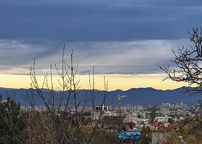 Hotel Park Amfora -free Parking Vladaya